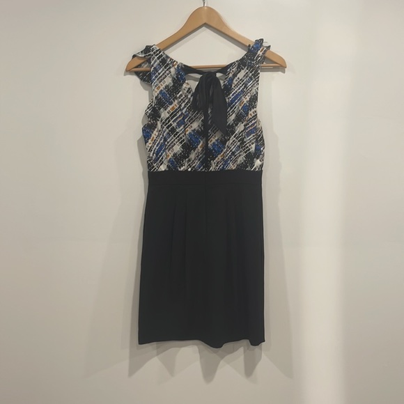 ✨Cocktail Dress ✨ - Picture 2 of 3